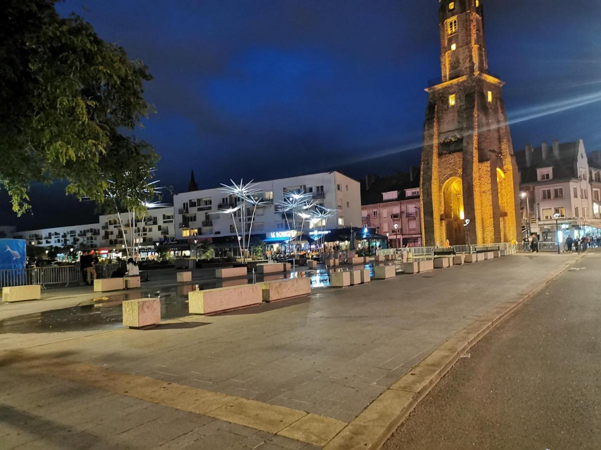 Appartamento Au Kaycedra Calais Esterno foto