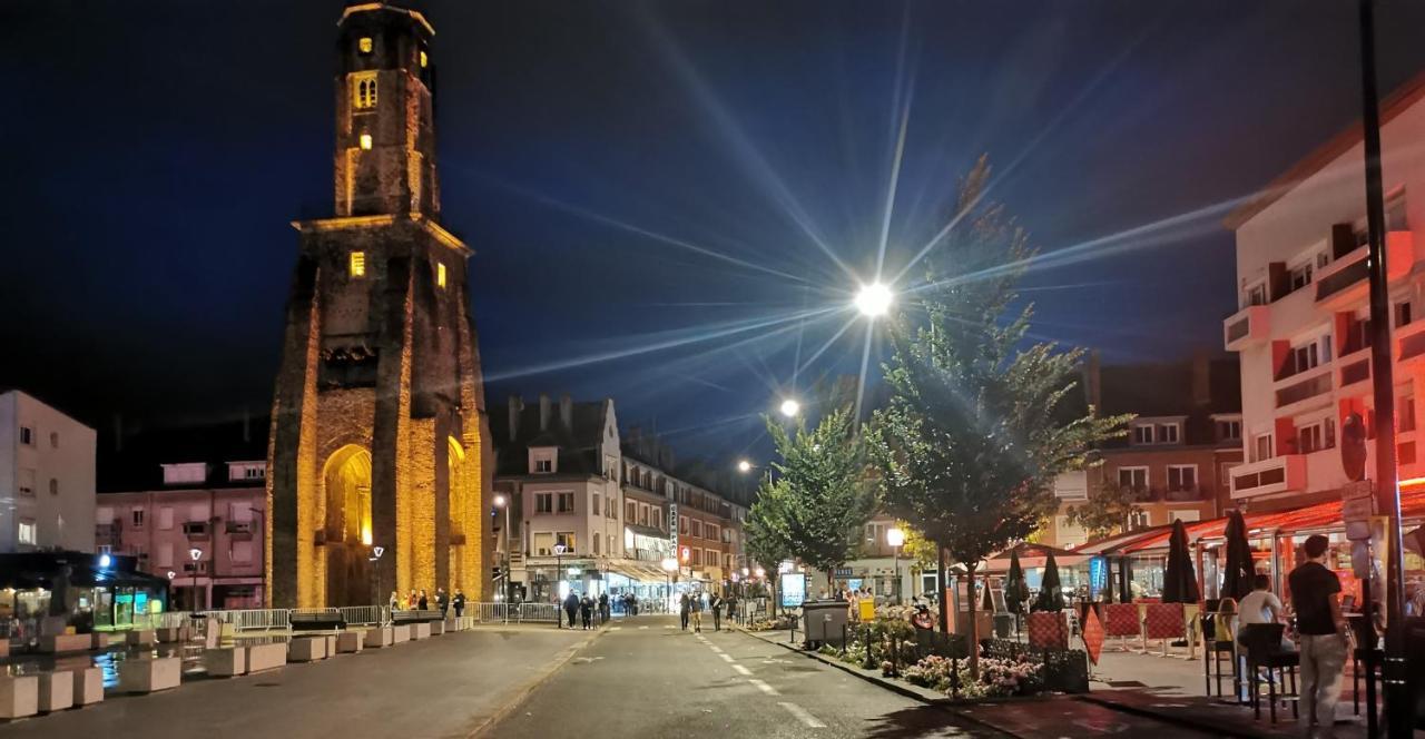 Appartamento Au Kaycedra Calais Esterno foto